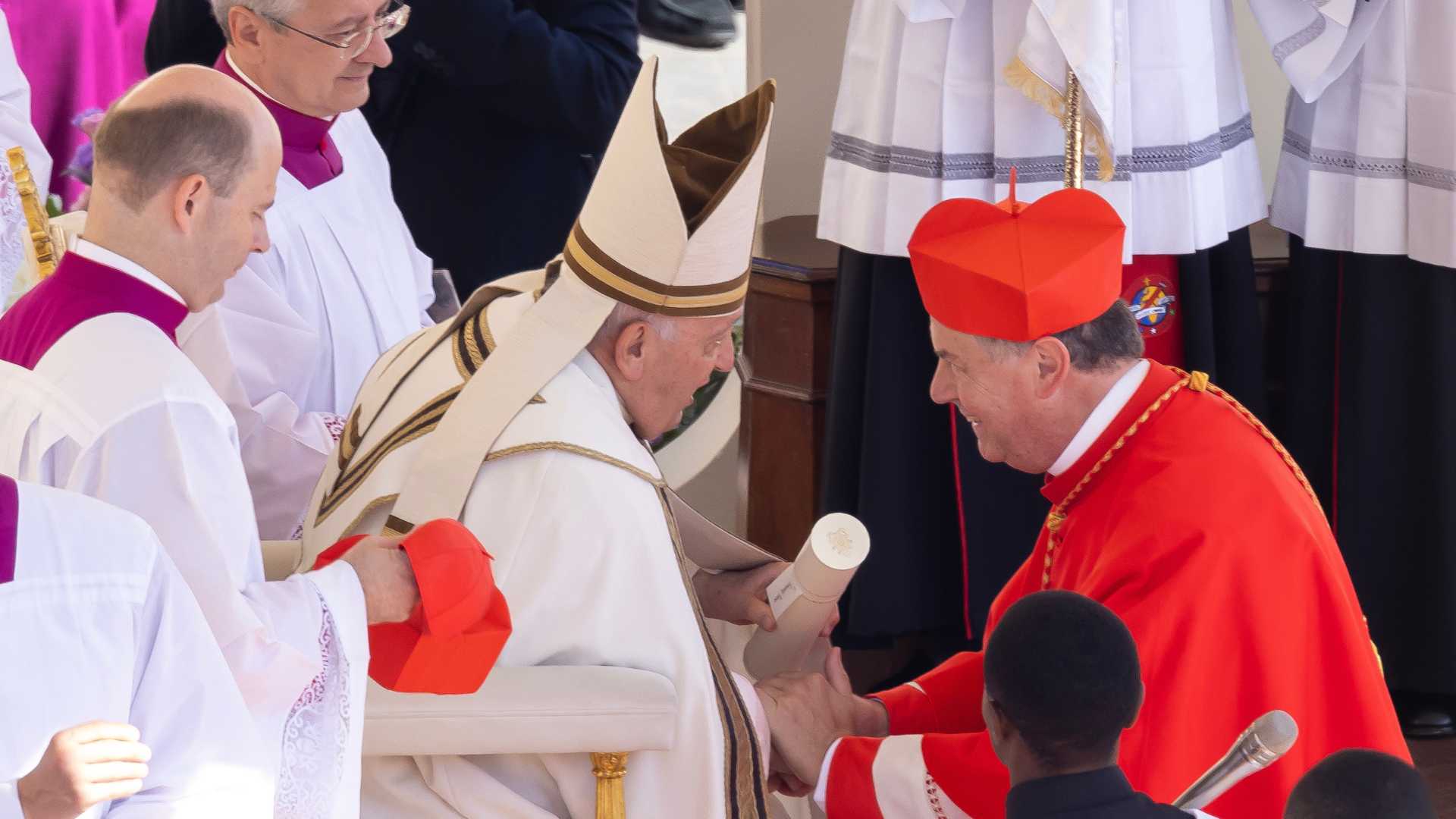 La Stampa Intervista Al Papa Don Bosco Ha Cambiato Un Po La Storia